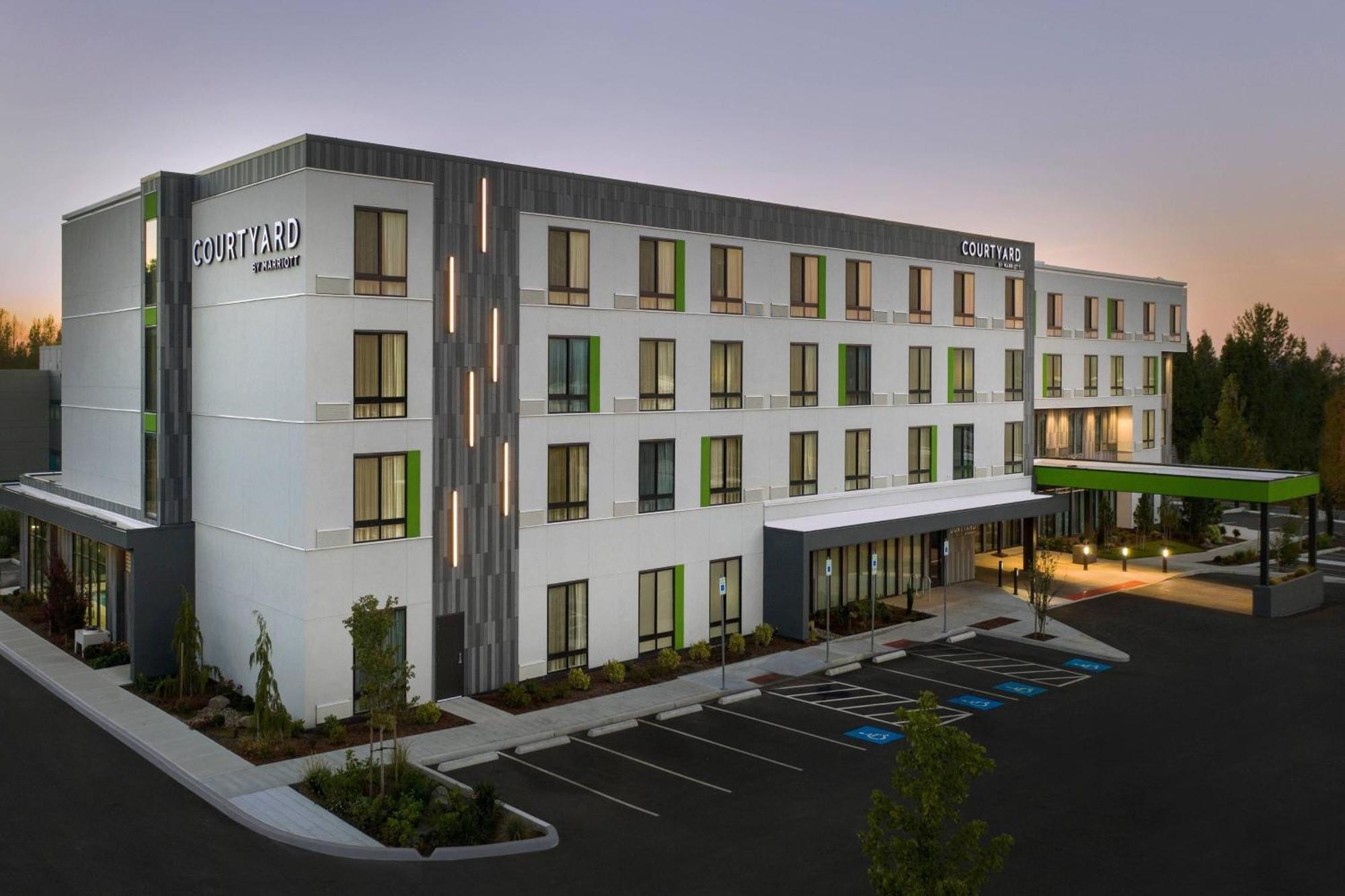 Courtyard Portland East Hotell Fairview Exteriör bild